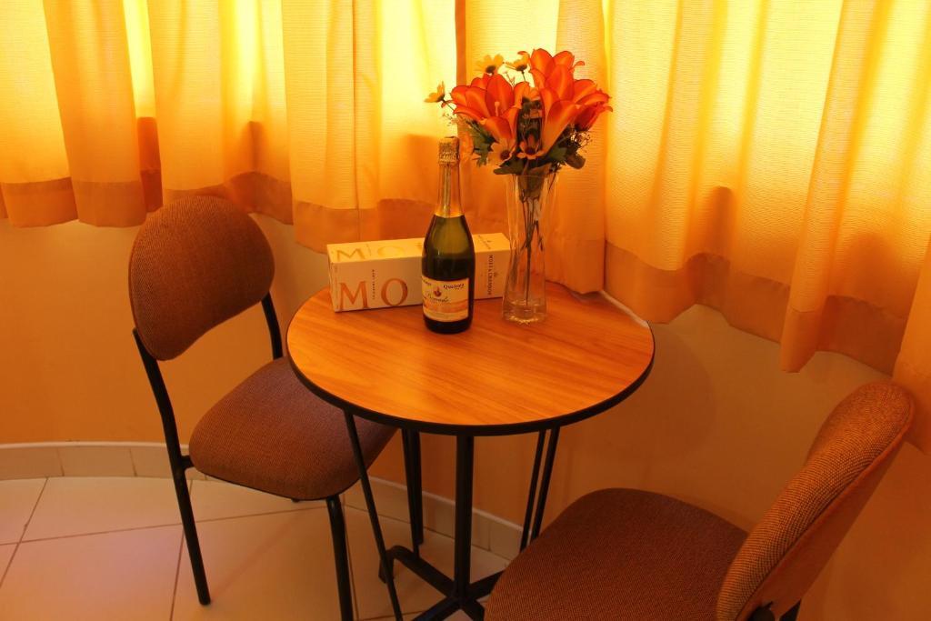 Hotel Y Restaurante Roma イカ エクステリア 写真